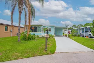 8 Brisa Ln, Port Saint Lucie, FL 34952 - Photo 21