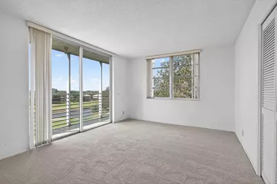 3507 Oaks Way #501, Pompano Beach, FL 33069 - Photo 7