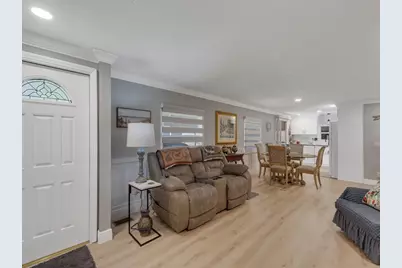 309 NE Pinelake Village Boulevard, Jensen Beach, FL 34957 - Photo 11