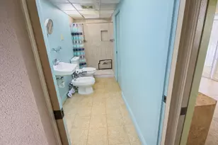 35 Waterford B, Delray Beach, FL 33446 - Photo 17