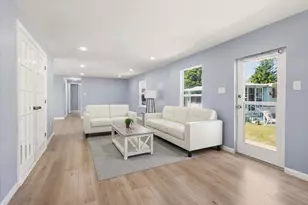 47 Tangerine Ave, Fort Pierce, FL 34982 - Photo 1