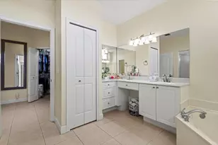 814 SW St Julien Ct, Port Saint Lucie, FL 34986 - Photo 45