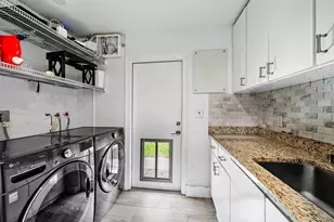 740 NE 36th St, Boca Raton, FL 33431 - Photo 25