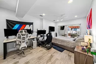 740 NE 36th St, Boca Raton, FL 33431 - Photo 21