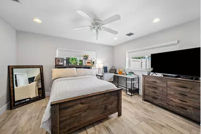 740 NE 36th Street, Boca Raton, FL 33431 - Photo 23