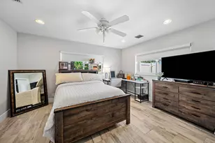 740 NE 36th St, Boca Raton, FL 33431 - Photo 23