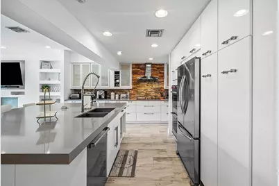 740 NE 36th Street, Boca Raton, FL 33431 - Photo 11