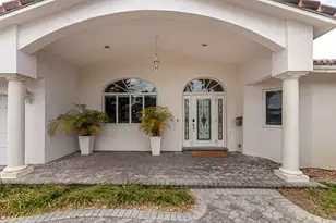 2281 SE 11th St, Pompano Beach, FL 33062 - Photo 9