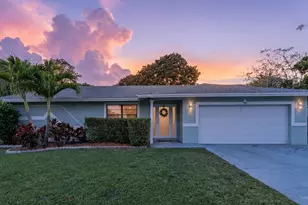 548 NW 45th Dr, Delray Beach, FL 33445 - Photo 1