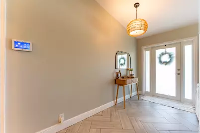 548 NW 45th Drive, Delray Beach, FL 33445 - Photo 5