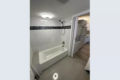 1106 Green Pine Boulevard #E1, West Palm Beach, FL 33409 - Photo 7