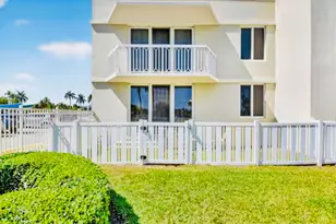 125 S Ocean Ave, Palm Beach Shores, FL 33404 - Photo 27