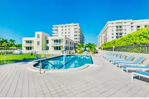 125 S Ocean Ave, Palm Beach Shores, FL 33404 - Photo 23