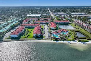 105 Half Moon Cir, Hypoluxo, FL 33462 - Photo 31