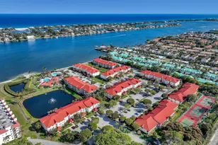 105 Half Moon Cir, Hypoluxo, FL 33462 - Photo 21