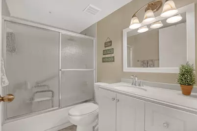 105 Half Moon Circle #F1, Hypoluxo, FL 33462 - Photo 17