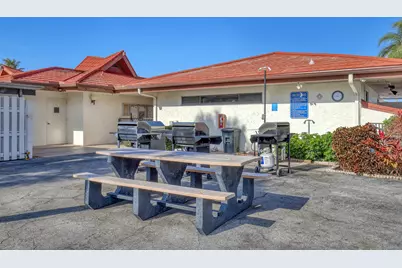 105 Half Moon Circle #F1, Hypoluxo, FL 33462 - Photo 27