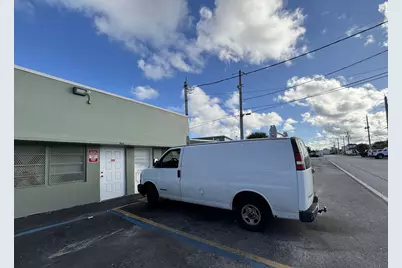 1 X, Pompano Beach, FL 33062 - Photo 1