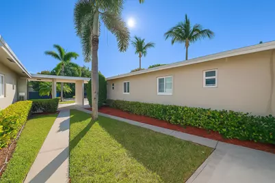 3221 NE 7th Avenue #A, Pompano Beach, FL 33064 - Photo 1