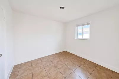 3041 NE 7th Avenue #C, Pompano Beach, FL 33064 - Photo 7