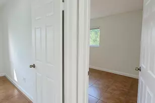 3041 NE 7th Ave, Pompano Beach, FL 33064 - Photo 13