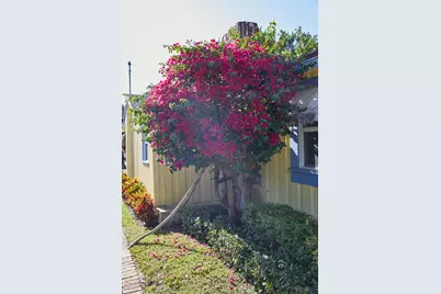 611 S Palmway, Lake Worth Beach, FL 33460 - Photo 3