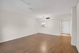 5190 Las Verdes Cir, Delray Beach, FL 33484 - Photo 9