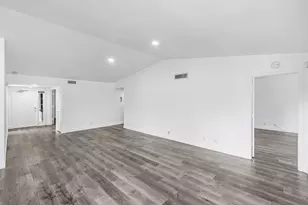 11177 Aspen Glen Dr, Boynton Beach, FL 33437 - Photo 9