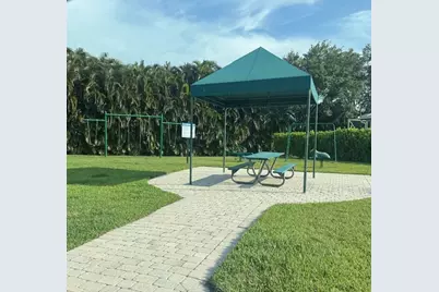 2509 SE Springtree Place, Stuart, FL 34997 - Photo 19