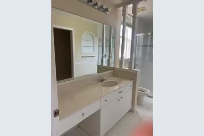 2509 SE Springtree Place, Stuart, FL 34997 - Photo 13