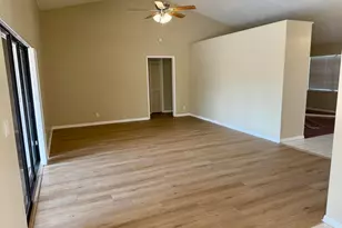 13427 Kingsbury Dr, Wellington, FL 33414 - Photo 7