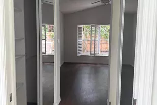 109 Belmont Dr, Royal Palm Beach, FL 33411 - Photo 7