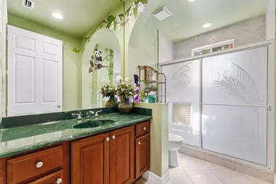 112 Palm Point Circle #D, Palm Beach Gardens, FL 33418 - Photo 13