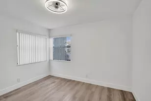 7674 Tahiti Ln, Lake Worth, FL 33467 - Photo 21