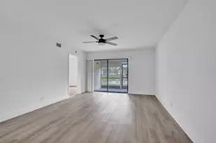 7674 Tahiti Ln, Lake Worth, FL 33467 - Photo 25