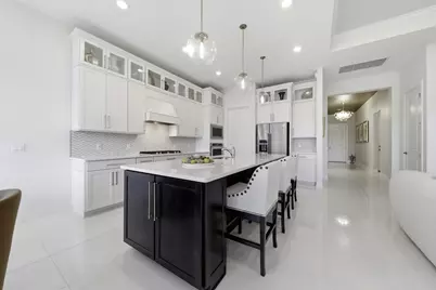 10332 Northbrook Circle, Palm Beach Gardens, FL 33412 - Photo 9