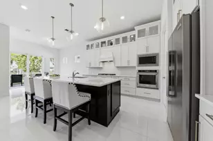 10332 Northbrook Cir, Palm Beach Gardens, FL 33412 - Photo 13