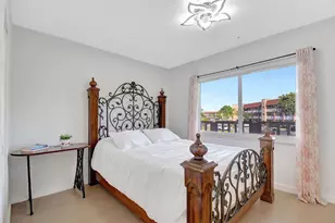 9261 Sunrise Lakes Blvd, Sunrise, FL 33322 - Photo 9