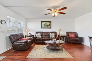 2035 Cornwall B, Boca Raton, FL 33434 - Photo 13