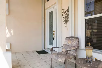 584 NW Lambrusco Drive, Port Saint Lucie, FL 34986 - Photo 5