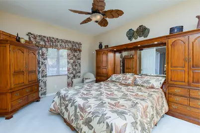 584 NW Lambrusco Drive, Port Saint Lucie, FL 34986 - Photo 15