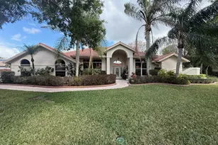 755 SW Pelican Cove SW, Port Saint Lucie, FL 34986 - Photo 1