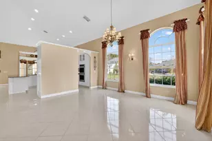 461 SE Pine Rd, Port Saint Lucie, FL 34984 - Photo 9