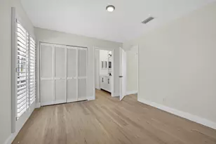 8 Via Sorrento, Palm Beach Gardens, FL 33418 - Photo 23