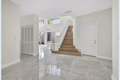 8 Via Sorrento, Palm Beach Gardens, FL 33418 - Photo 9