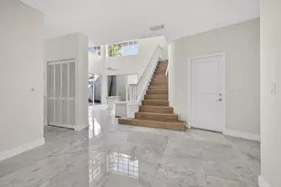 8 Via Sorrento, Palm Beach Gardens, FL 33418 - Photo 9