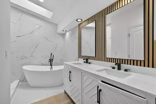 8 Via Sorrento, Palm Beach Gardens, FL 33418 - Photo 35