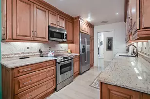 6733 Palermo Way, Lake Worth, FL 33467 - Photo 13