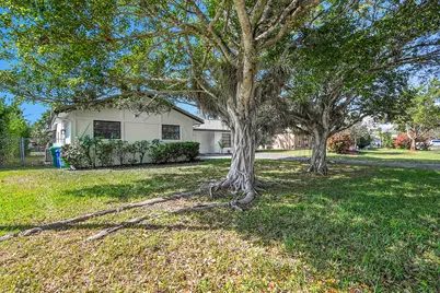 9000 NW 21st Street, Coral Springs, FL 33071 - Photo 3