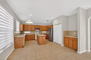 1053 Center Stone Ln, Riviera Beach, FL 33404 - Photo 11